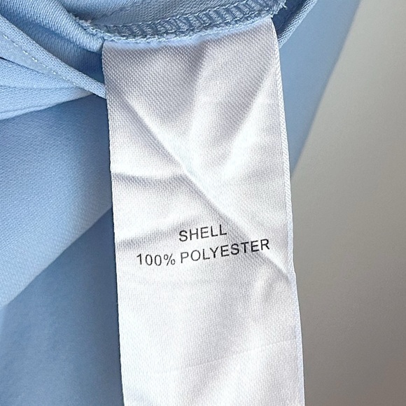 Anna Cate Asymmetric Hem Sleeveless Blouse Top Light Blue Small - Picture 8 of 8